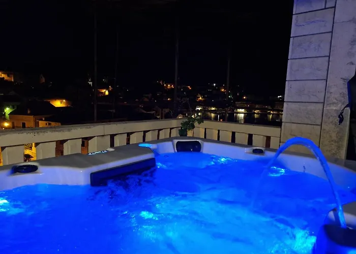 Mladinic Muse Apartamento