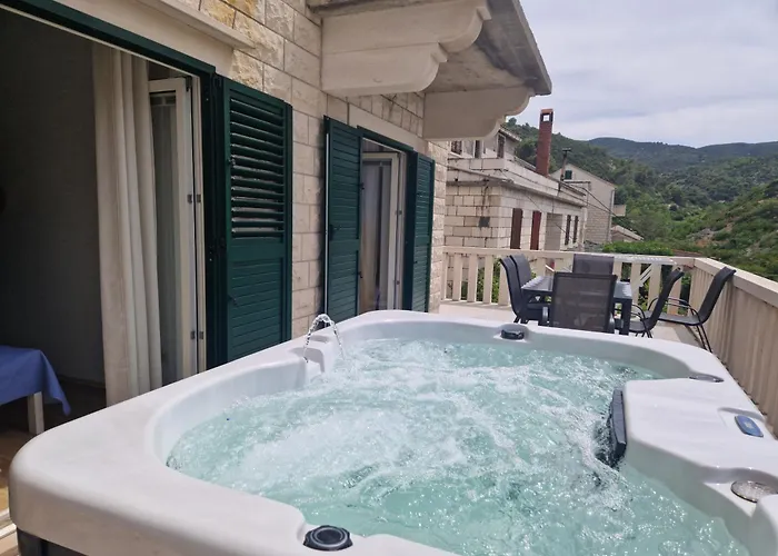 Apartamento Mladinic Muse Pucisca