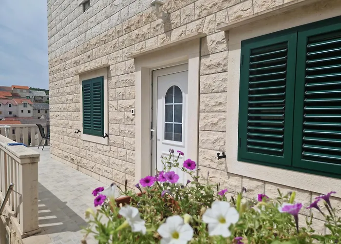 Apartamento Mladinic Muse Pucisca